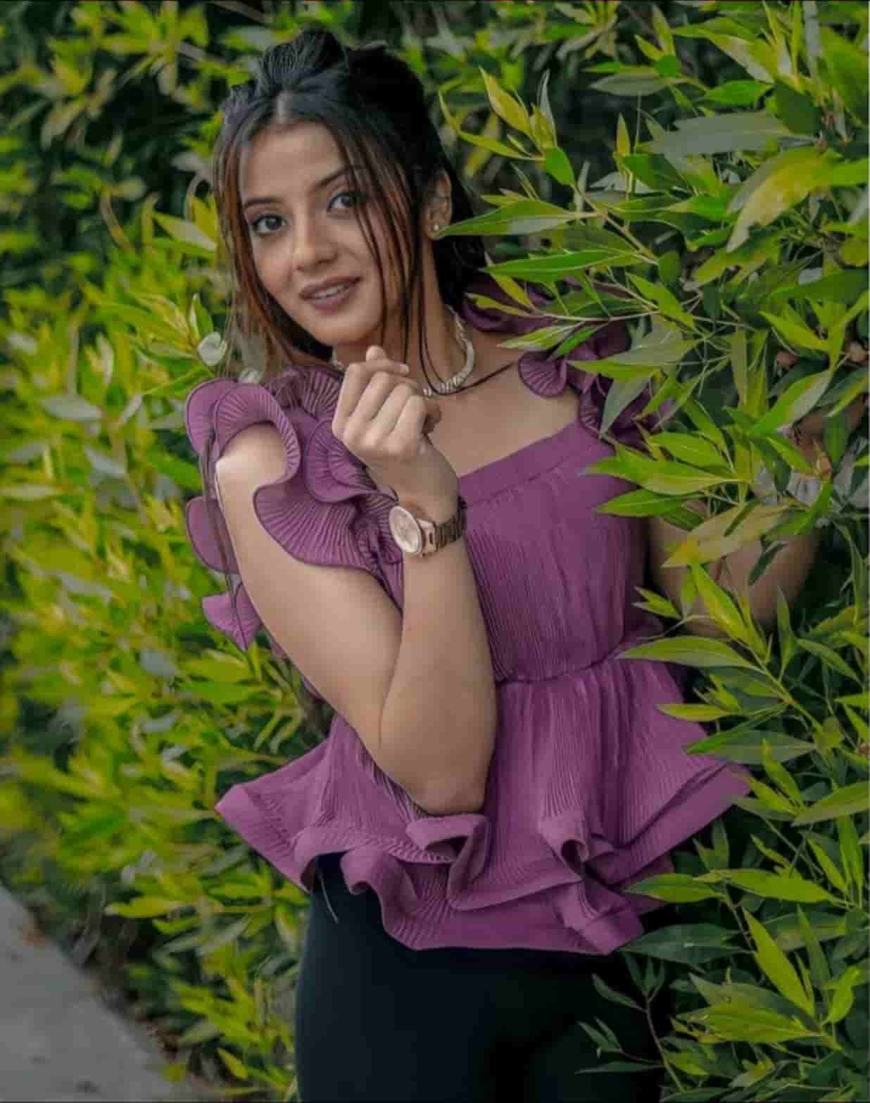 Black and Pink Tone Lightroom Presets